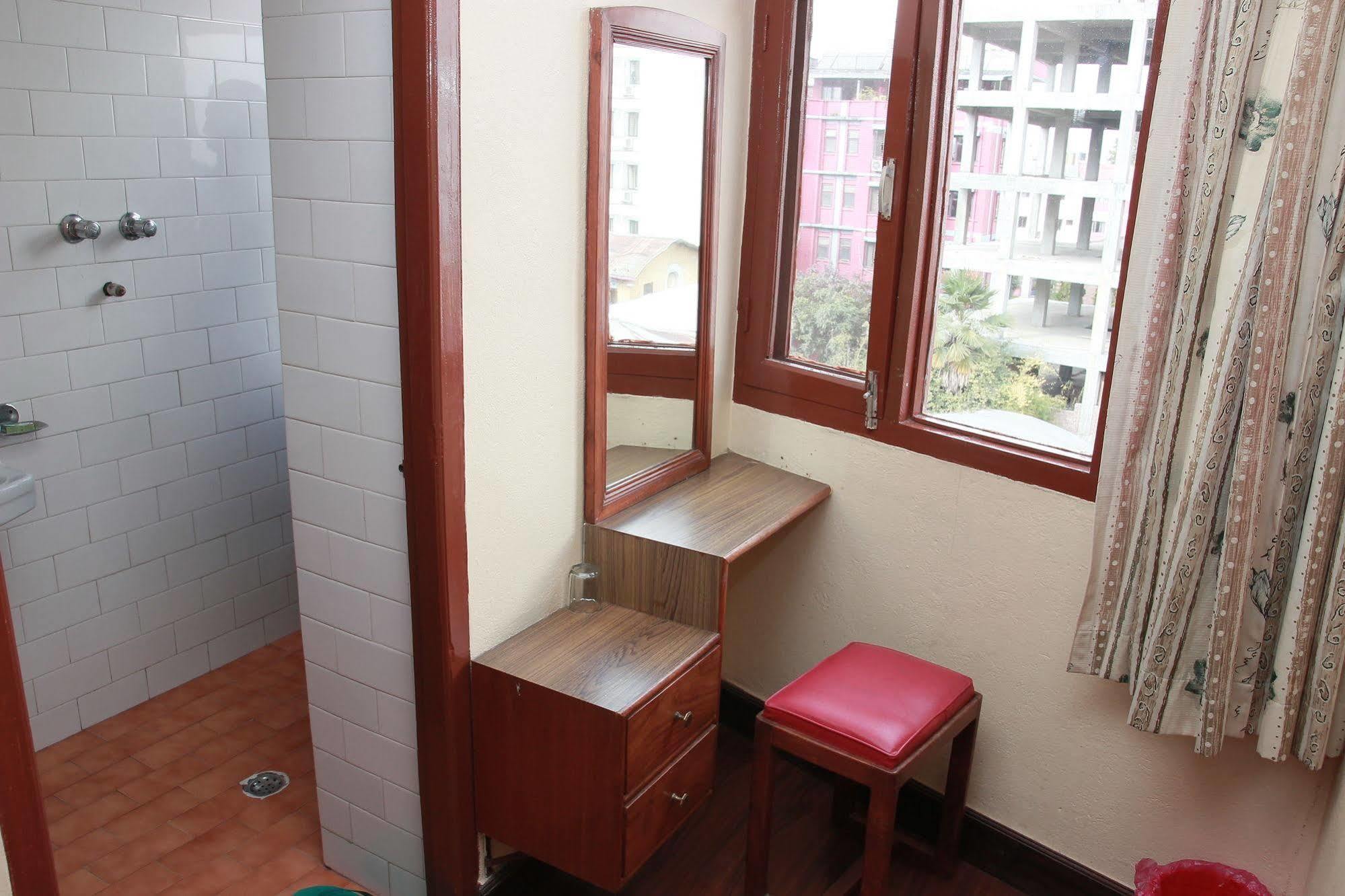 Shree Tibet Family Guest House Katmandu Kültér fotó